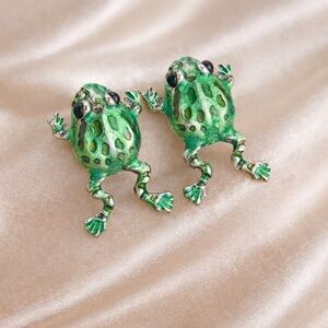 Green Frog Cute Earrings